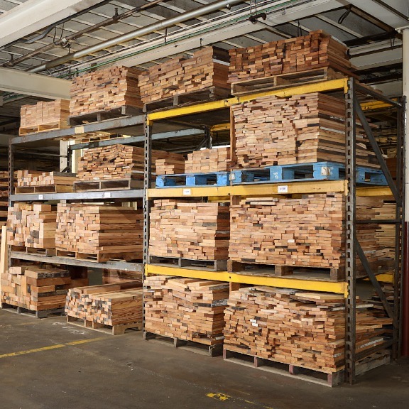 Reclaimed Lumber Specials and Flooring Deals
