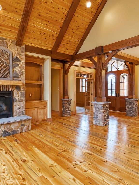 Welcome to ET Moore - Specialists in Reclaimed Wood Products