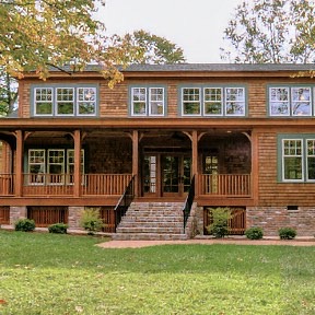 bridgewater-custom-home-backyard