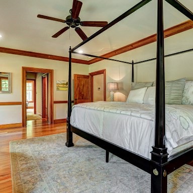 Master Bedroom - E.T. Moore Custom Home